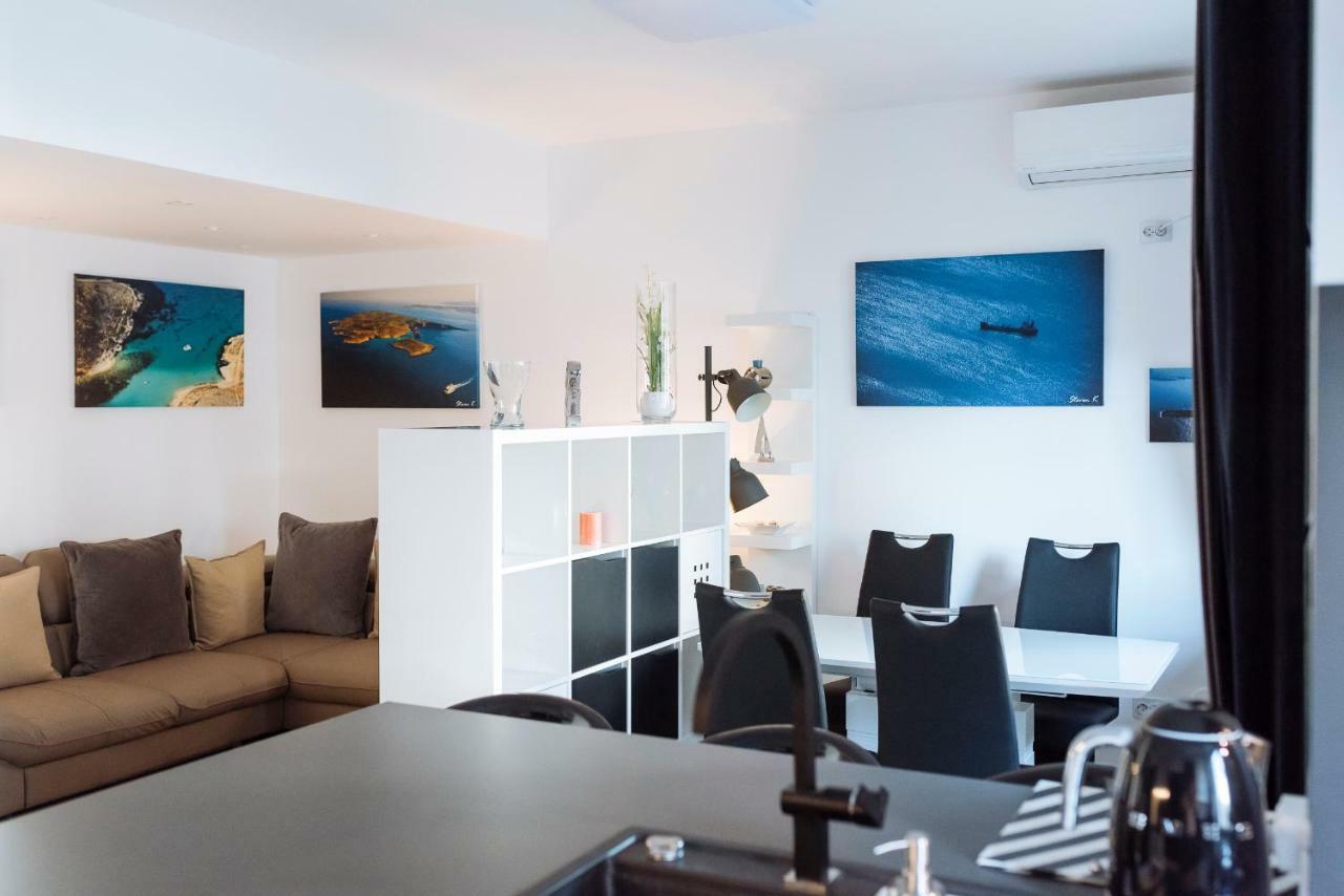 Luxury Flat 8 Near Metro Apartament